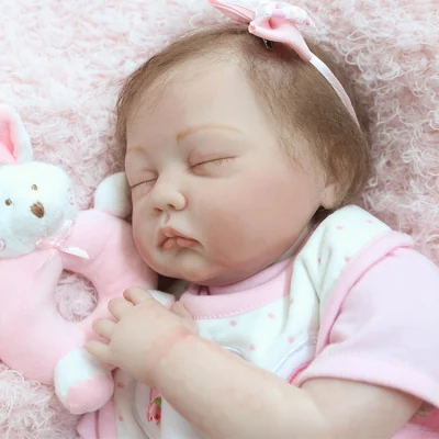 Schlafende Reborn-Babypuppe, Mädchen, weiches Vinyl-Silikon, lebensecht, 22 Zoll, 55 cm, handgefertigt, gewichteter Körper, Augen geschlossen, rosa Outfit, Geschenkset für Kinder ab 3 Jahren Prime