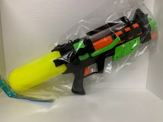 OEM Custom Toys Fernbedienung Auto Spielzeug 1/18,1/241/32,1/43 Legierung Auto Modell Auto Puppe Wasser Pistole Kunststoff Spielzeug Anime Action Puppe Neuheit Puppe Bubble Gun Film Figur